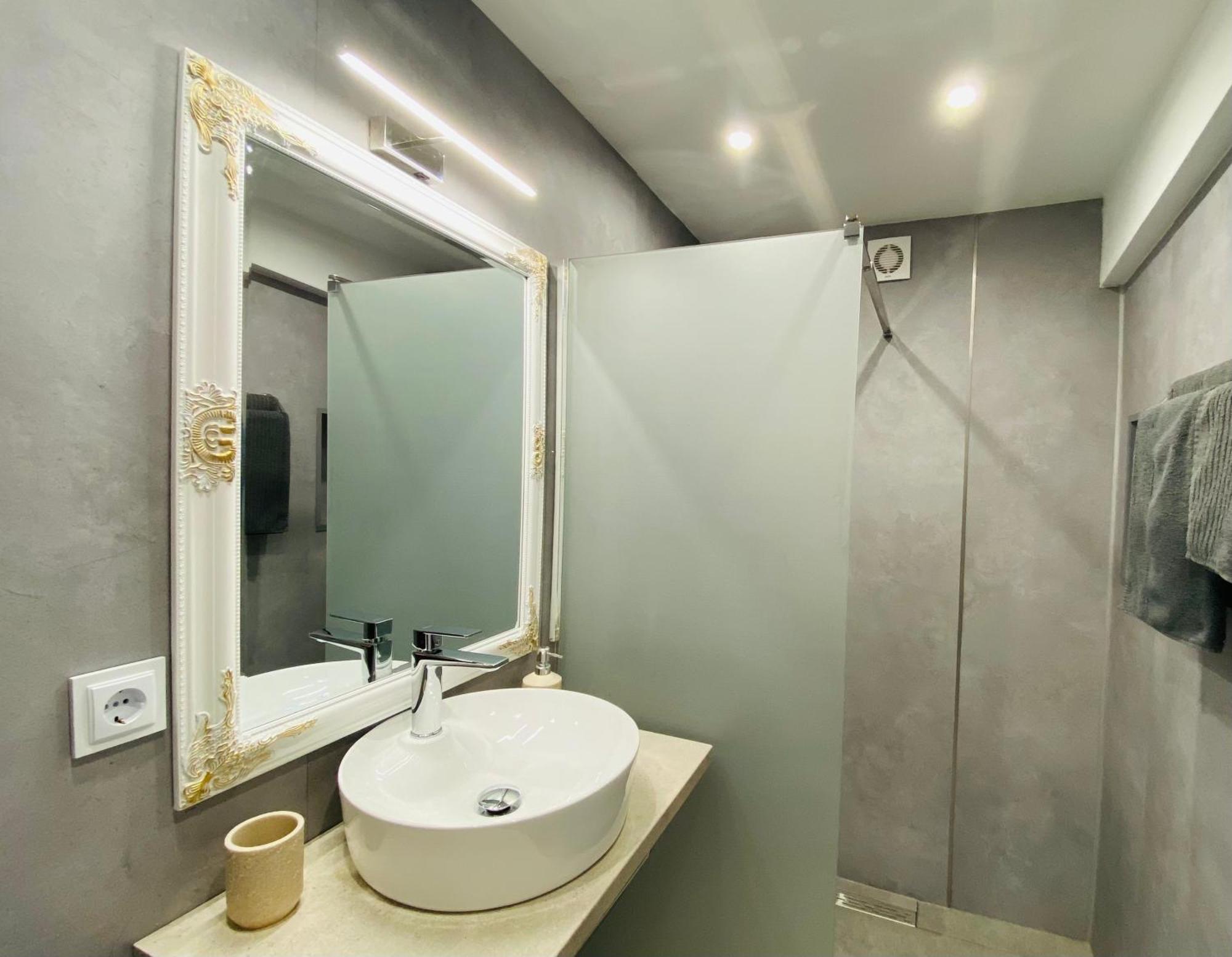 Tsarevets Panoramic Apartments Veliko Tŭrnovo Exterior photo