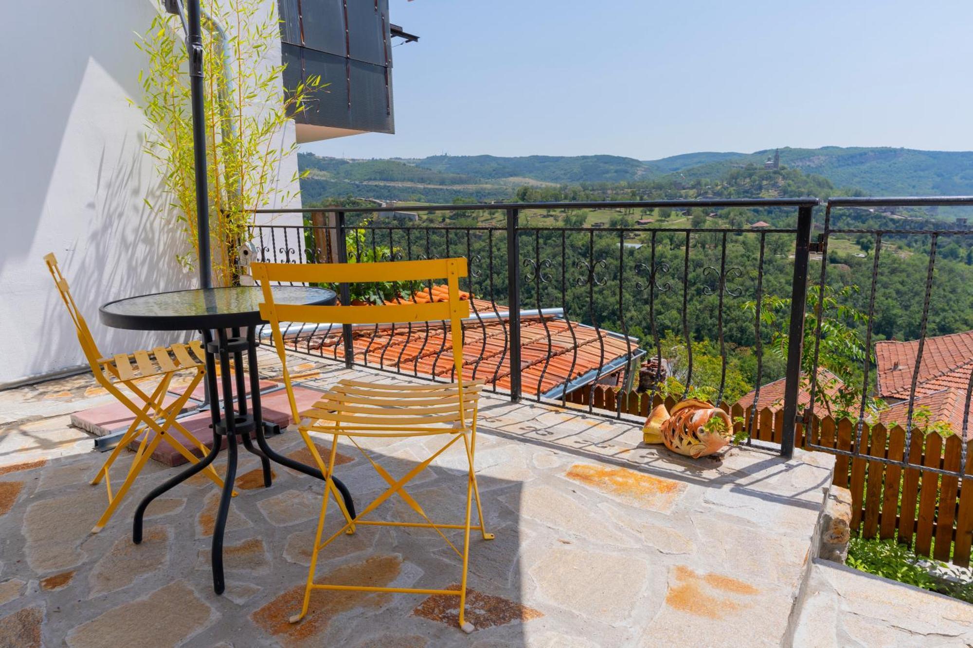 Tsarevets Panoramic Apartments Veliko Tŭrnovo Exterior photo